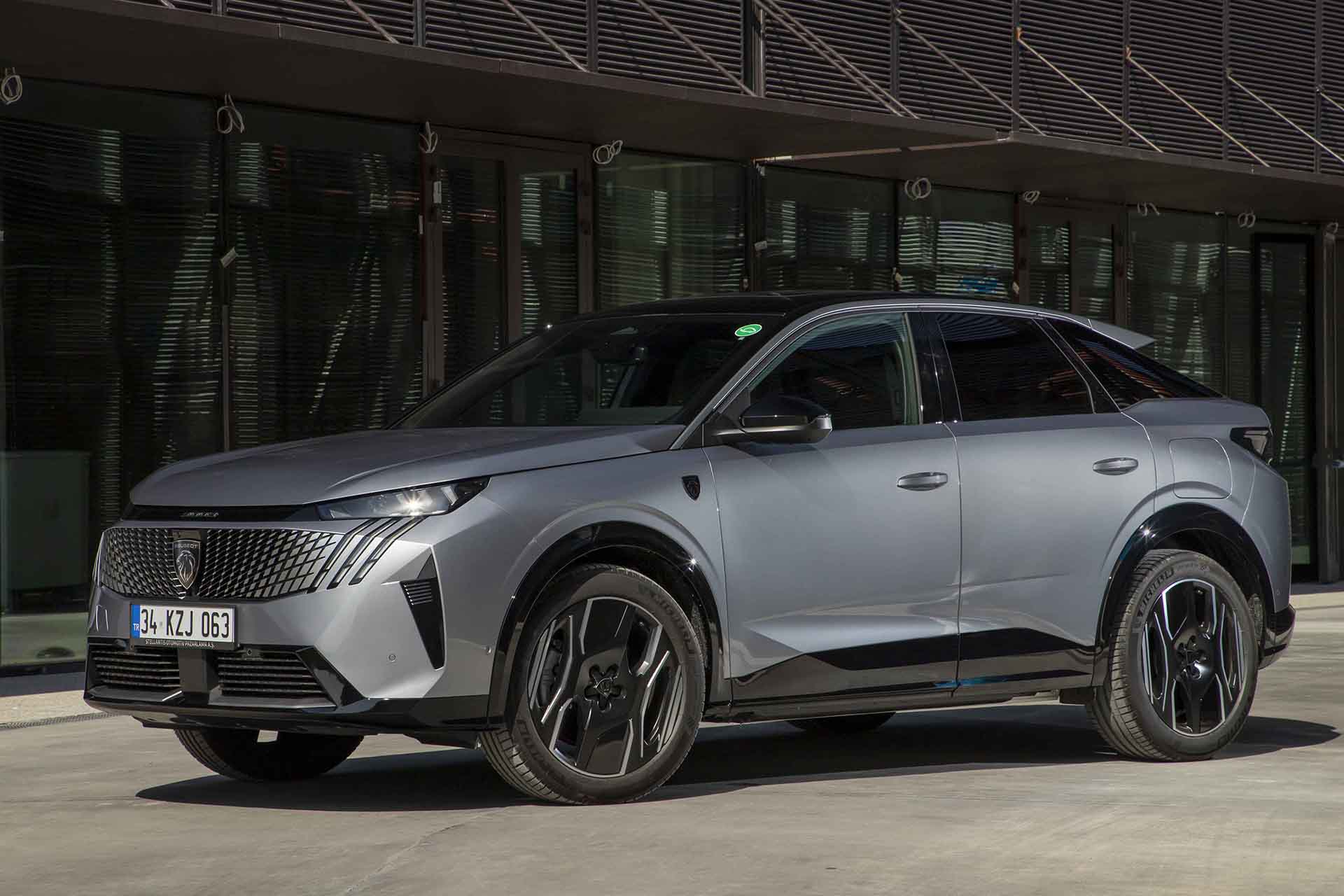 Yeni Peugeot 3008 satışa sunuldu