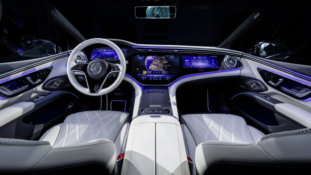 Mercedes EQS 2024 güncellemesiyle Türkiye’de