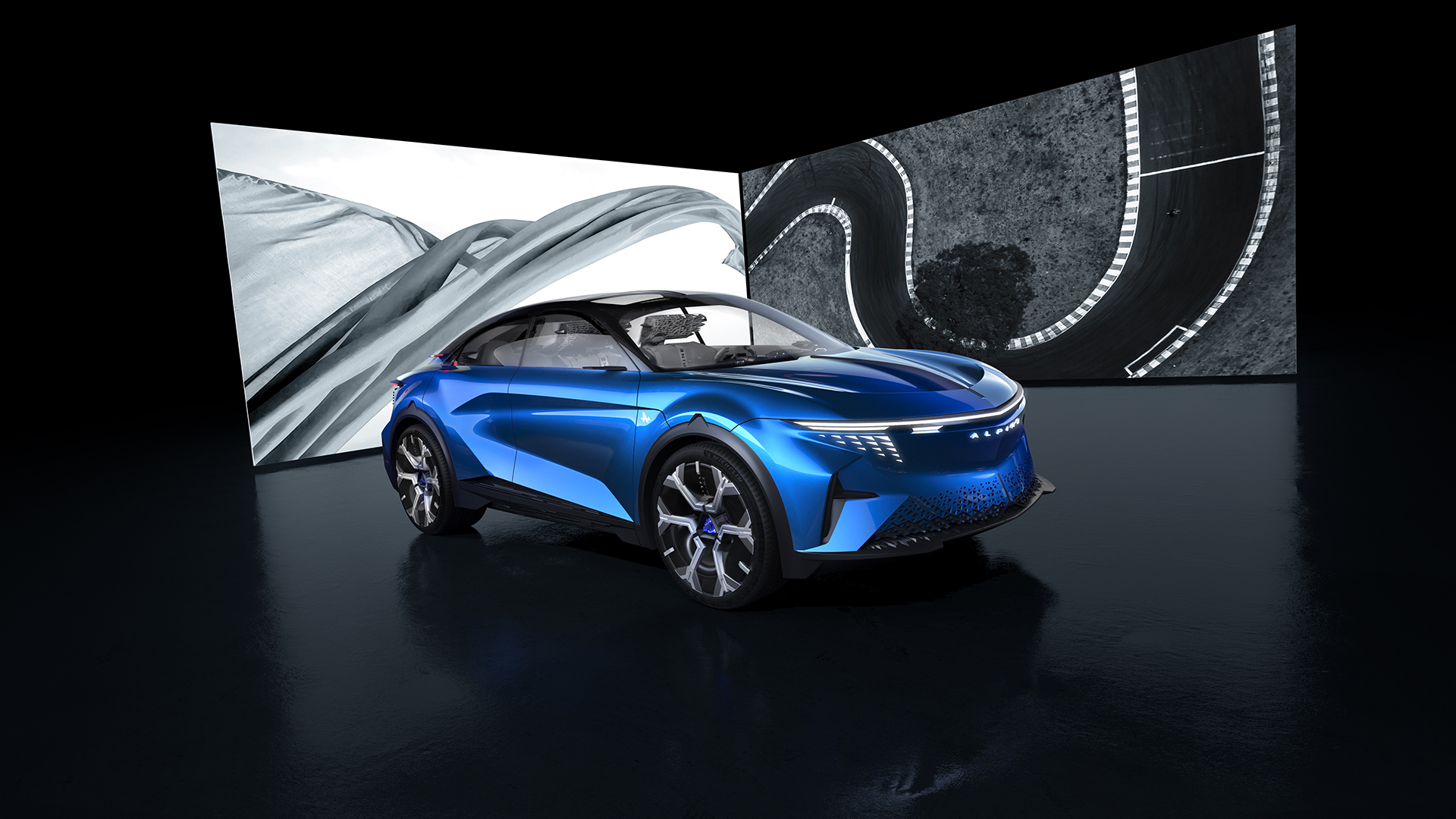 Alpine yeni coupe SUV'u A390_β modelini tanıttı