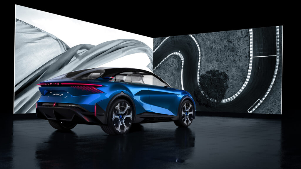 Alpine yeni coupe SUV’u A390_β modelini tanıttı