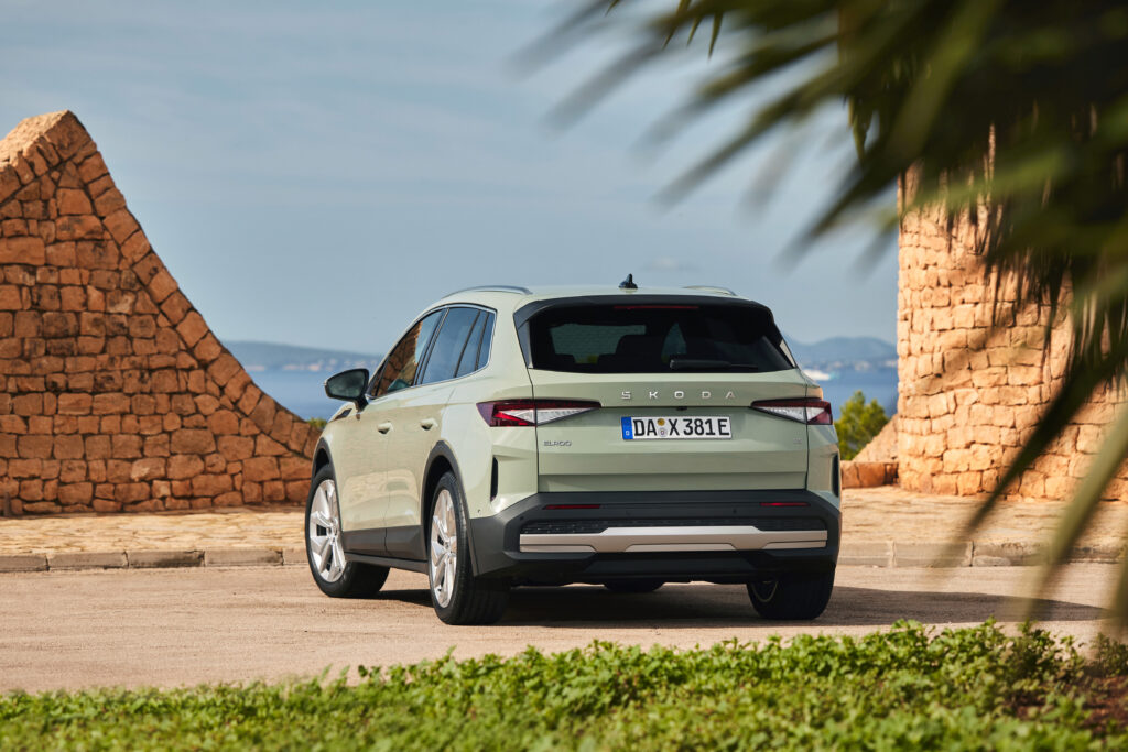 Elektrikli Škoda Elroq 100 Bin Üretim Adedini Aştı: Avrupa’nın Yeni Yıldızı!