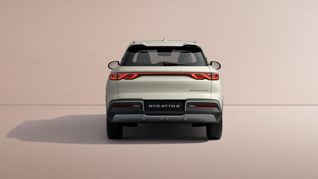 BYD, Brüksel Otomobil Fuarı’nda Tanıttığı Elektrikli SUV Modeli ATTO 2 ile Segmentini Genişletiyor