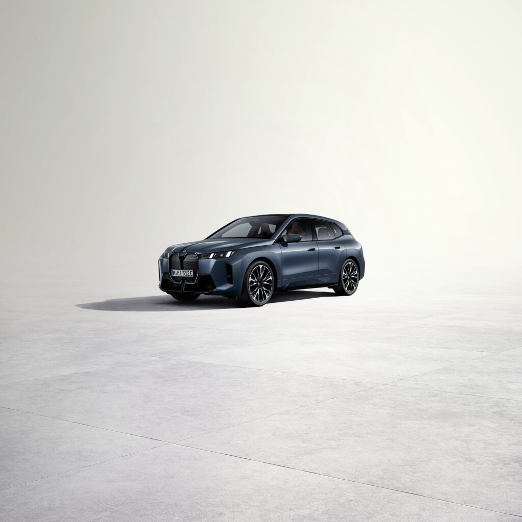 Yeni BMW iX tanıtıldı