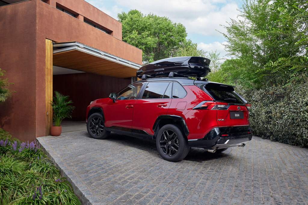 Toyota, RAV4 GR SPORT modelini Türkiye’de satışa sundu