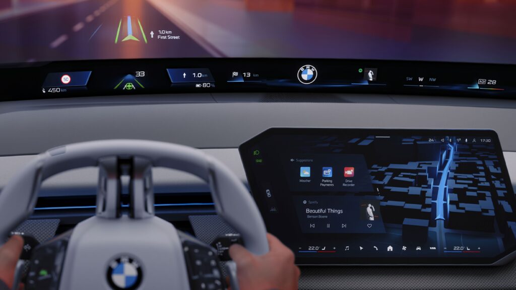 BMW Panoramic Vision ve yeni iDrive Sistemi
