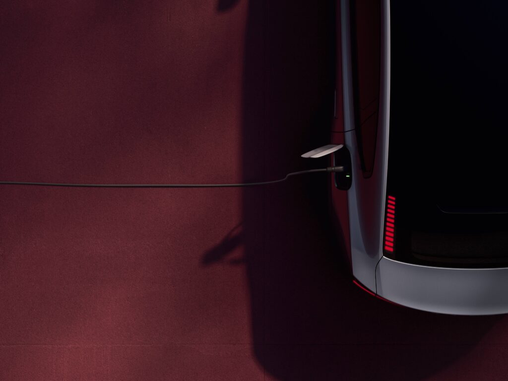 Yeni Volvo ES90