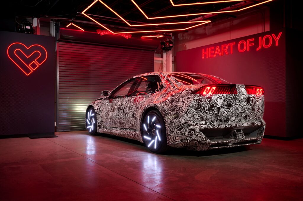 BMW Neue Klasse: “Heart of Joy” Teknolojisi ile Üst Düzey Sürüş Deneyimi