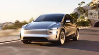 Tesla, Şangay fabrikasında yenilenmiş Model Y'nin seri üretimine başladı