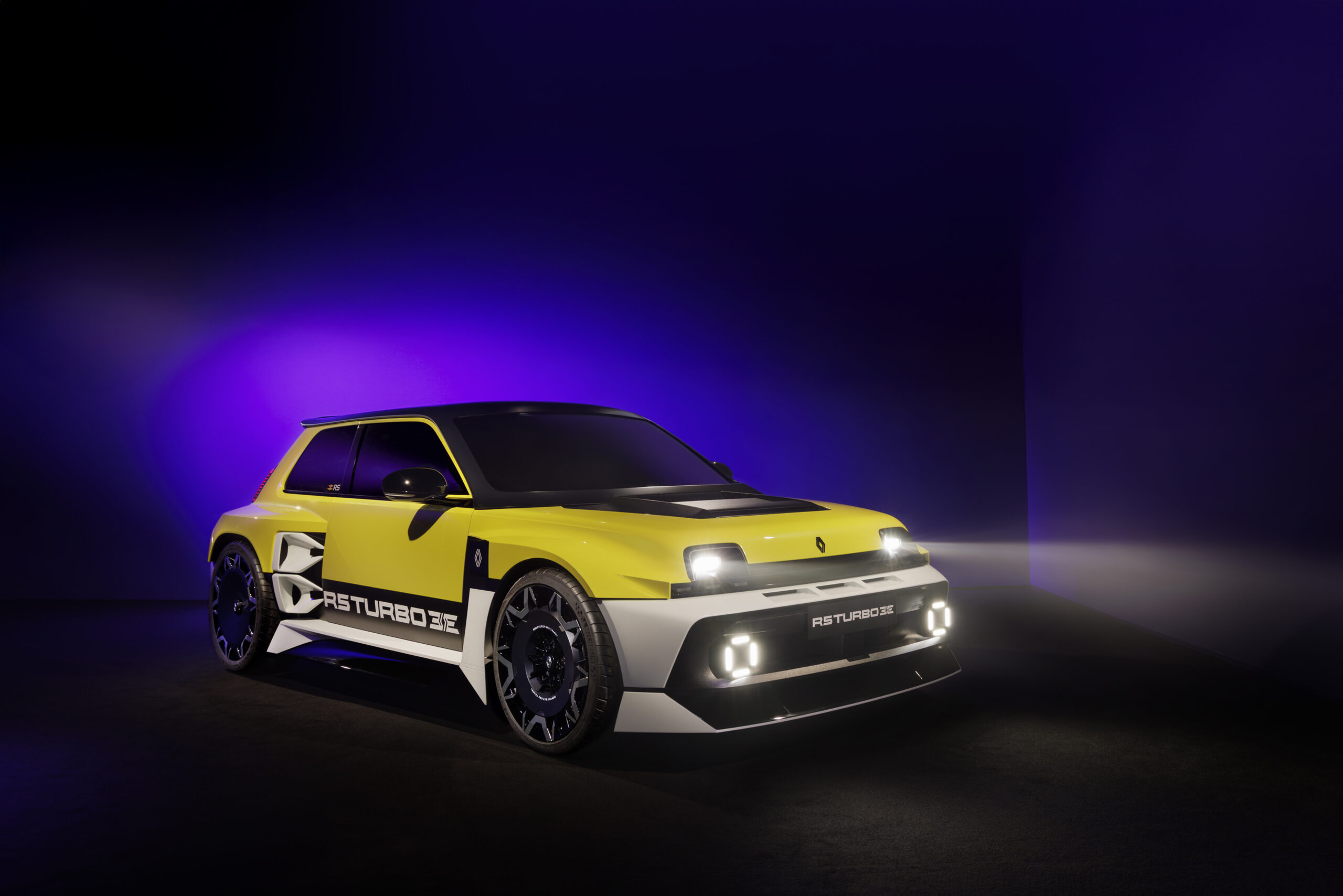 Renault 5 Turbo 3E : Efsanenin elektrikli dönüşü
