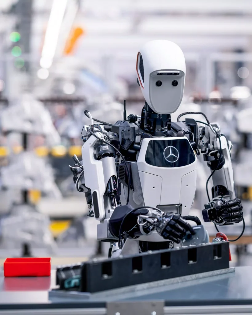 Mercedes, insansı robotları denemeye başladı
