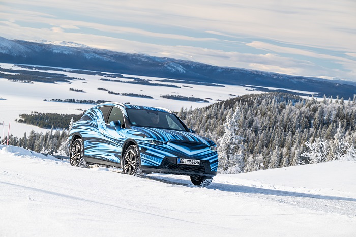 Yeni Elektrikli Mercedes GLC, Zorlu Kış Testlerinde Gücünü Kanıtladı