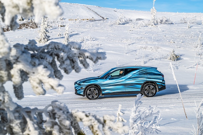 Yeni Elektrikli Mercedes GLC, Zorlu Kış Testlerinde Gücünü Kanıtladı