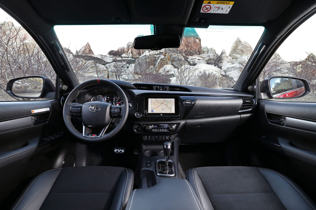 Toyota Hilux GR SPORT Türkiye’de İşte Fiyatı ve Özellikleri