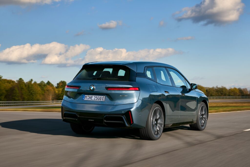 Yeni BMW iX 6.447.700 TL’den Türkiye’de