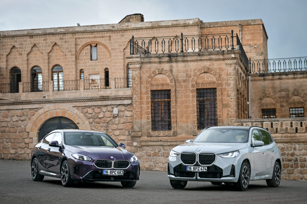 Yeni BMW X3 ve 220 Gran Coupe modelleri tanıtıldı