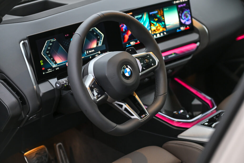 Yeni BMW X3 ve 220 Gran Coupe modelleri tanıtıldı