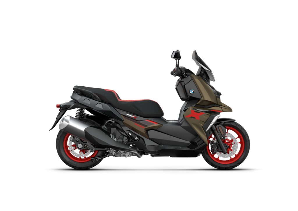 BMW C 400 GT ve BMW C 400 X Türkiye’de Satışta