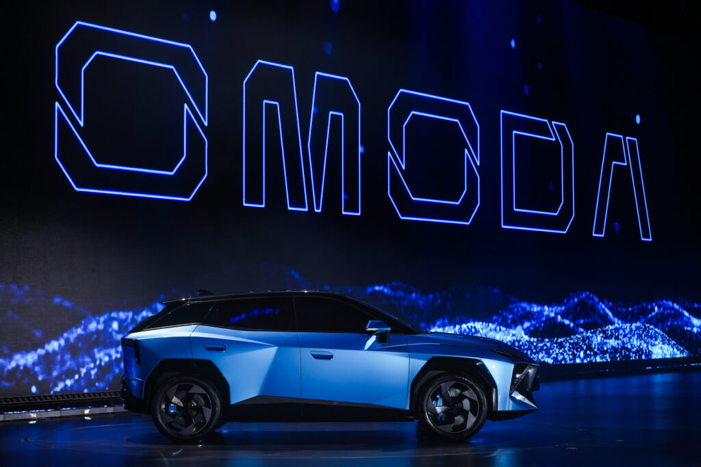OMODA C3 Tanıtıldı: Siber-Meka Crossover Çağı Başladı