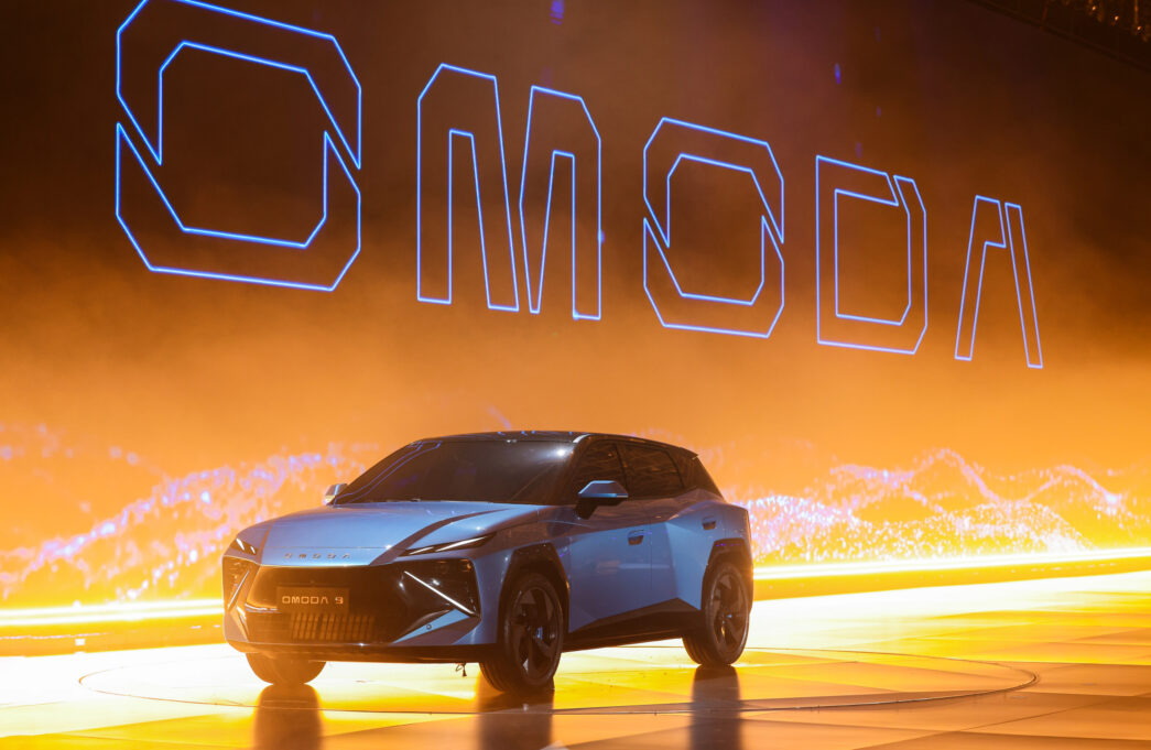 OMODA C3 Tanıtıldı: Siber-Meka Crossover Çağı Başladı