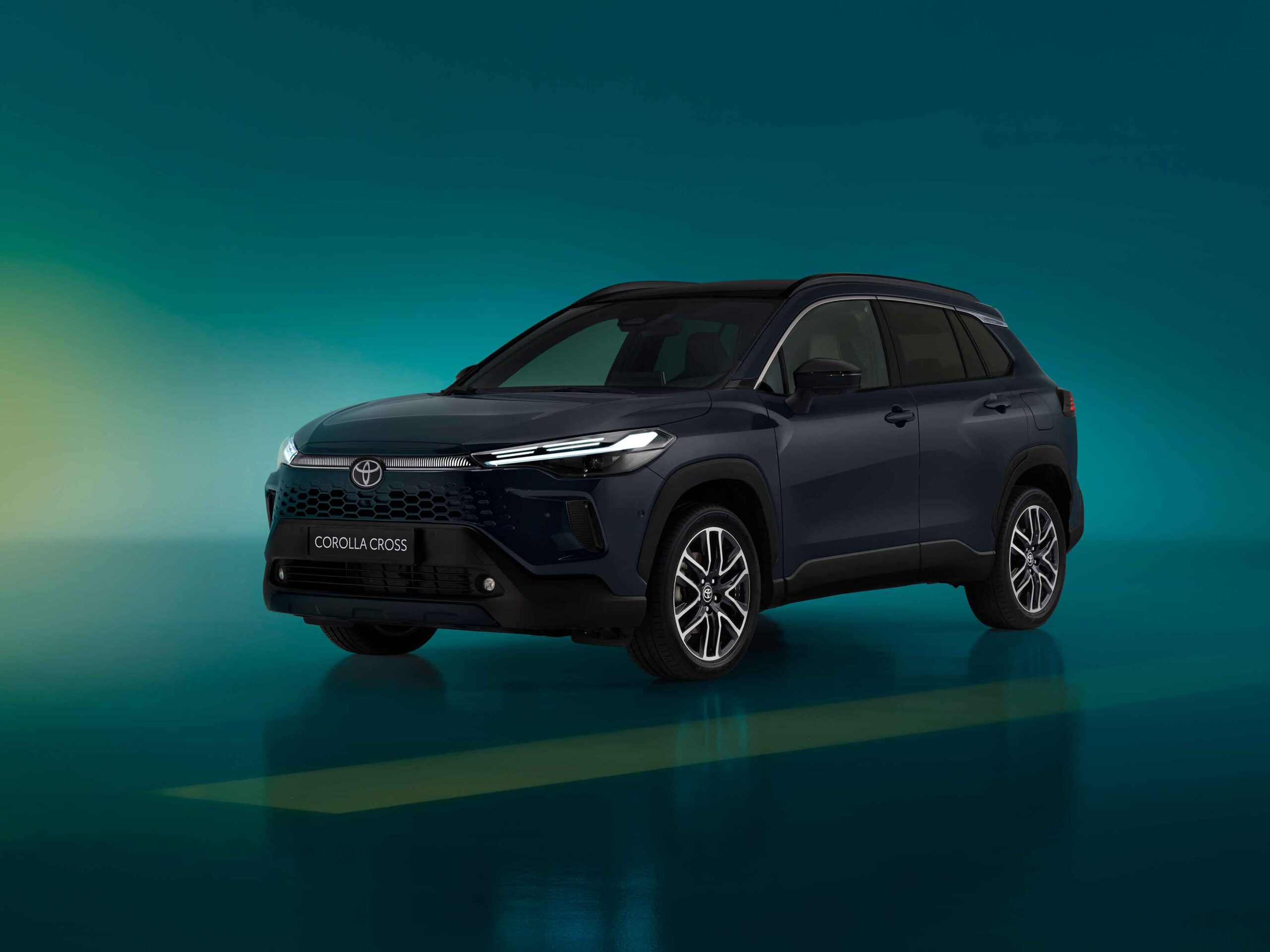 Yeni Toyota Corolla Cross Hybrid yakında Türkiye'de