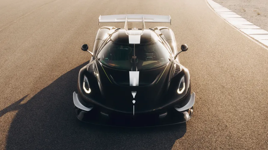 Koenigsegg Sadair’s Spear : 1600 hp’lik yol canavarı