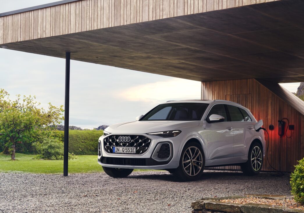 Yeni Audi Q5 Ailesi Genişliyor: Plug-in Hybrid Modeller Yolda!