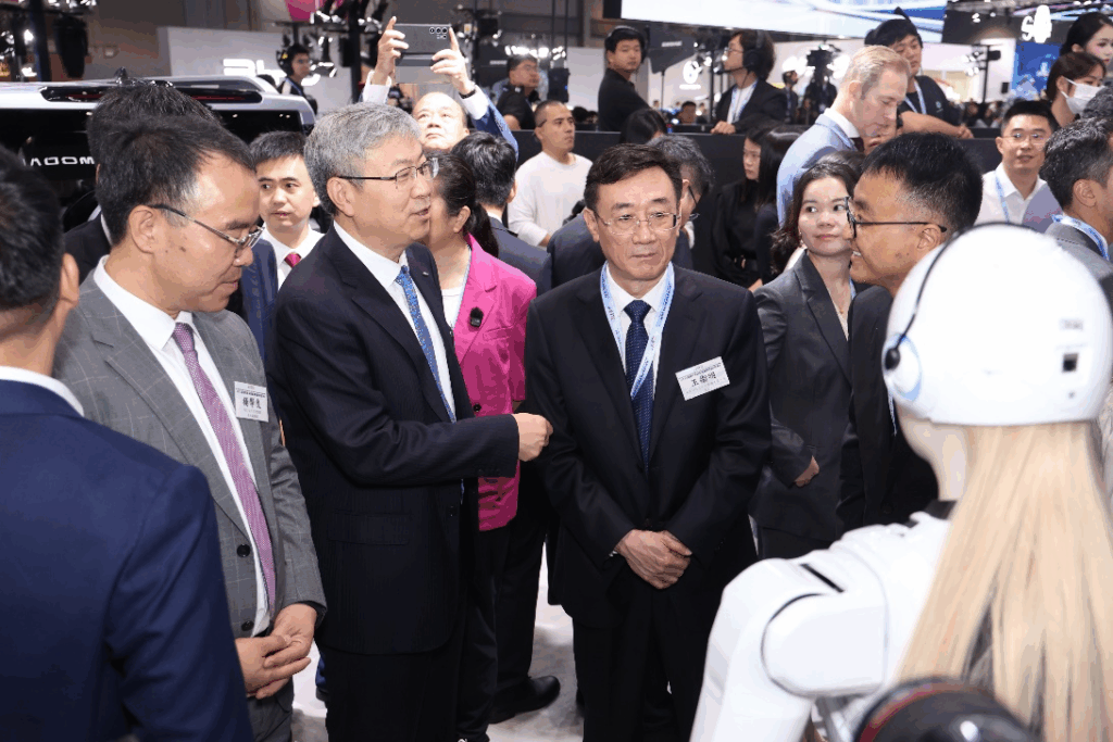 Chery, AiMOGA Robotlarıyla Geleceğin Teknolojisini Tanıttı