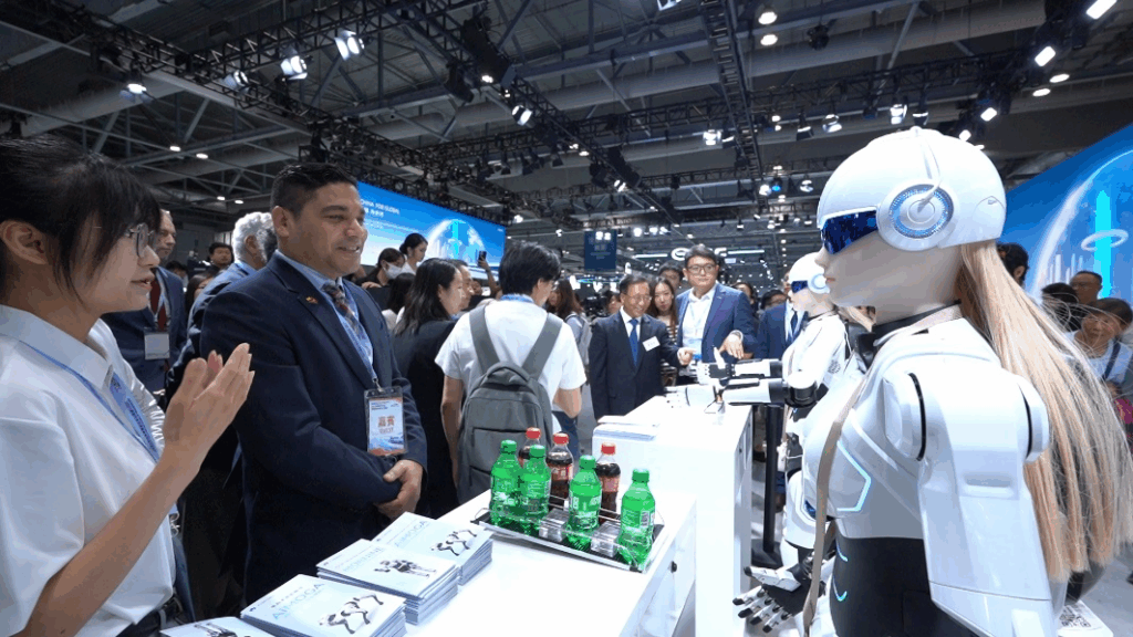 Chery, AiMOGA Robotlarıyla Geleceğin Teknolojisini Tanıttı
