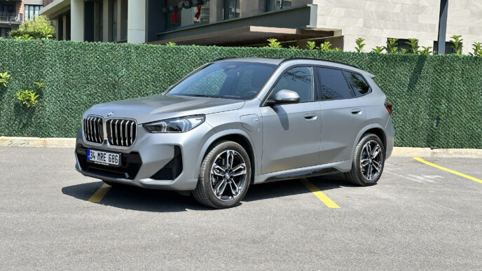 BMW X1 xDrive25e M Sport Test Sürüşü
