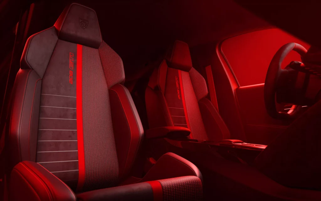 PEUGEOT E-208 GTi: Efsane Geri Döndü