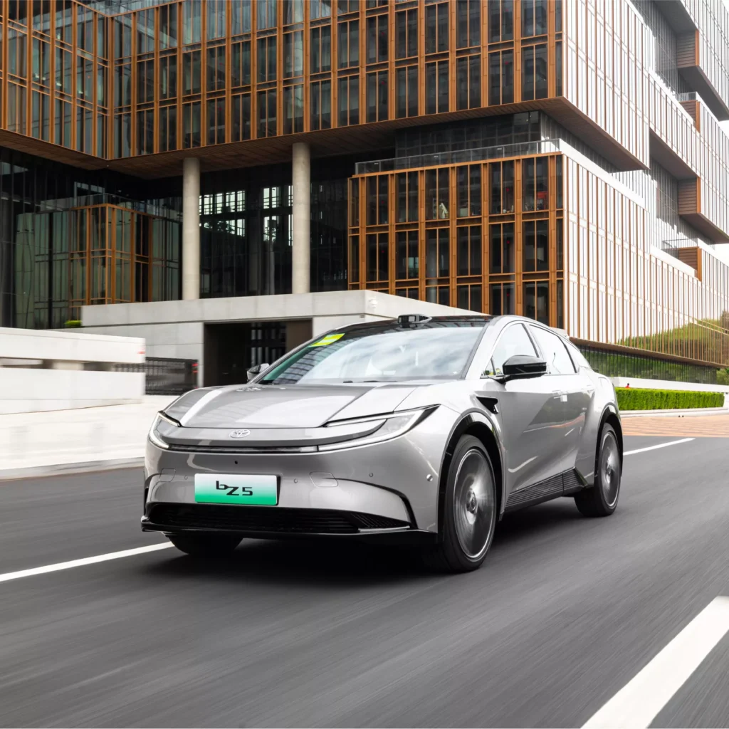 Tesla rakibi Toyota bZ5 Çin’de tanıtıldı