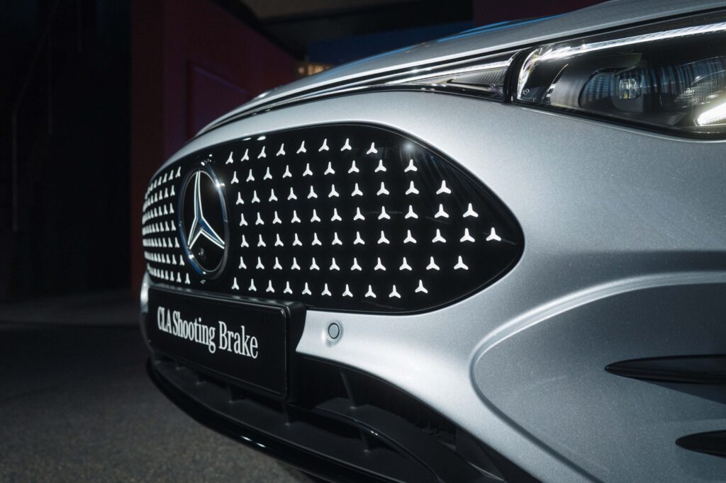 Yeni Mercedes-Benz CLA Shooting Brake elektriklendi