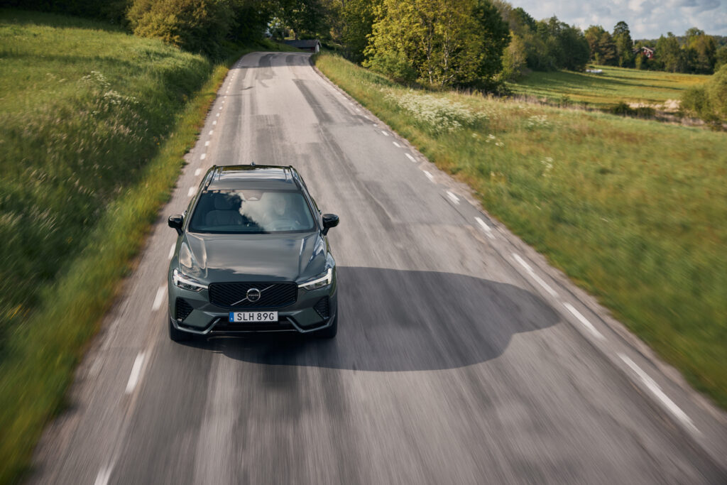 Yenilenen Volvo XC60 Tanıtıldı: Daha Teknolojik, Daha Konforlu