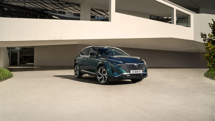 Yeni e-POWER Nissan Qashqai, 1200 km menzil sunuyor