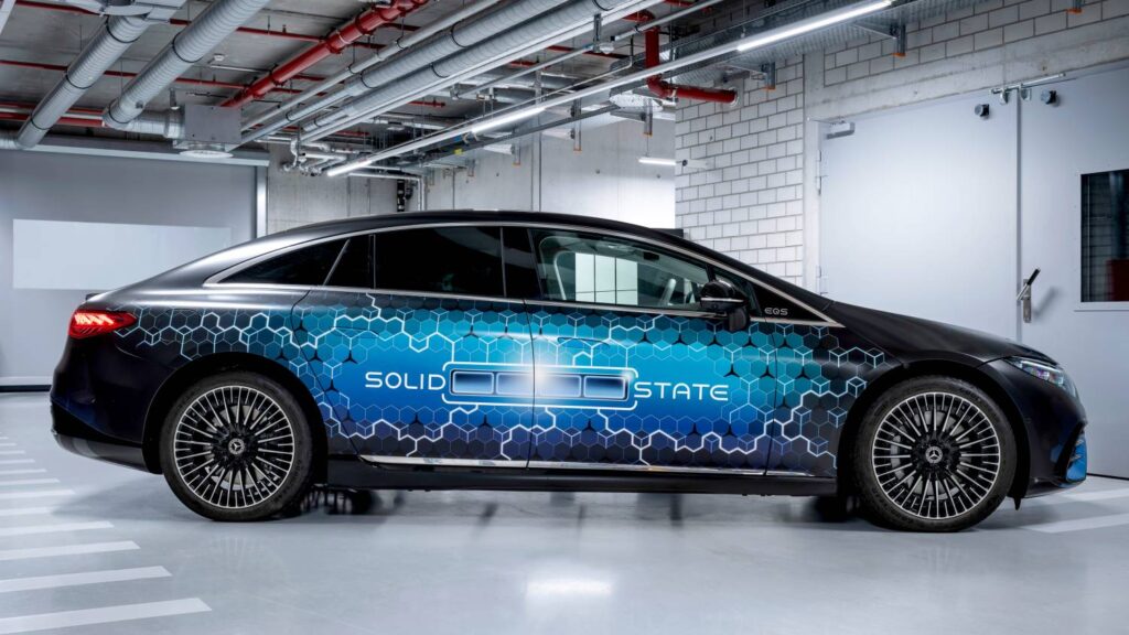 Mercedes, Katı Hal Batarya Teknolojisiyle 1100 km Menzile Ulaşmaya Hazırlanıyor