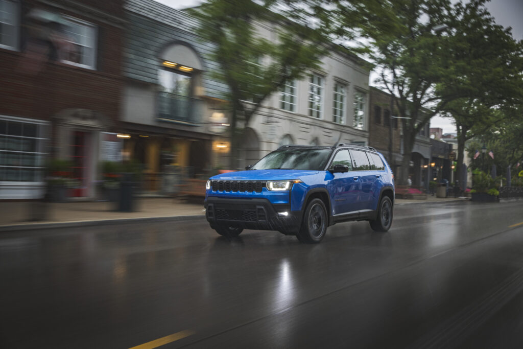 Yeni Jeep Cherokee tanıtıldı