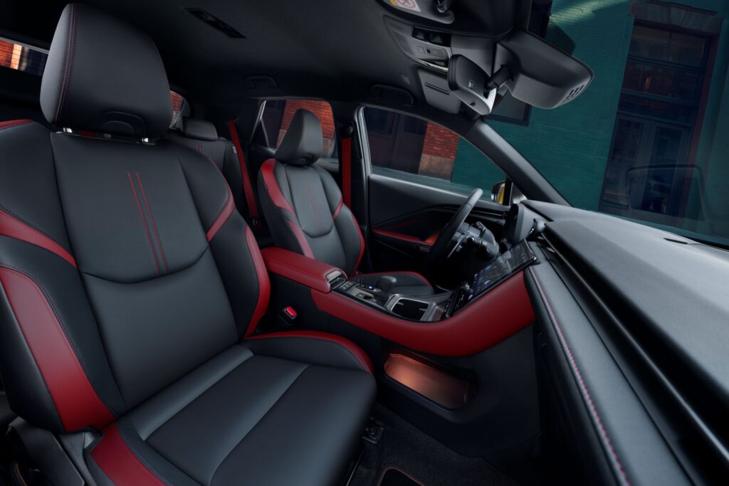 Lexus LBX Vibrant Edition Türkiye’de Özel Siparişle Sunulacak