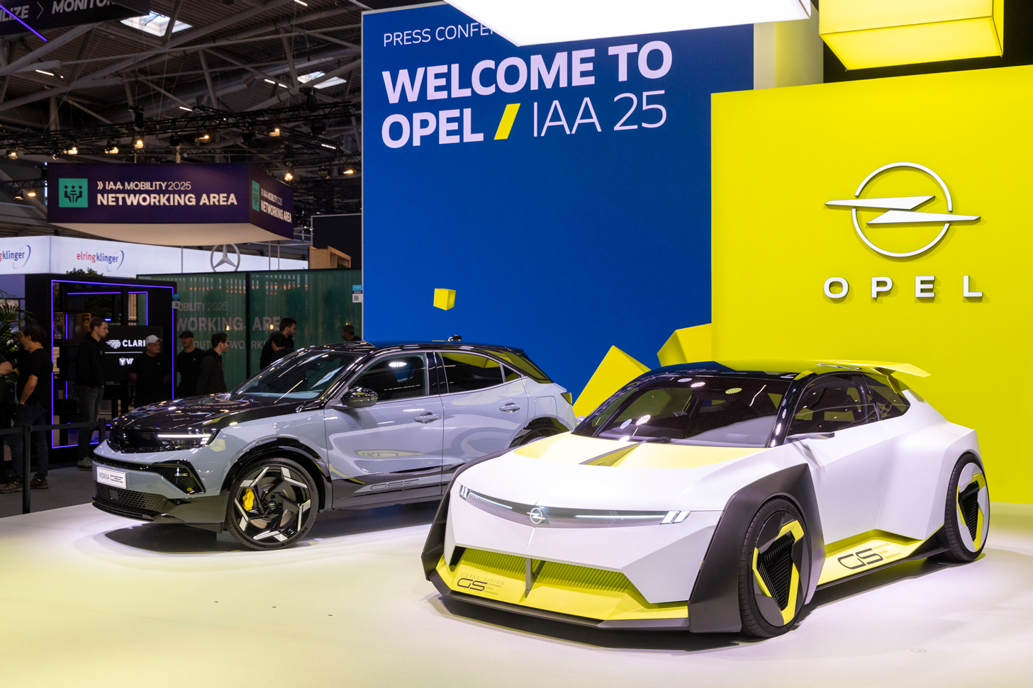 Opel, Münih’te performans odaklı GSE ailesini büyüttü