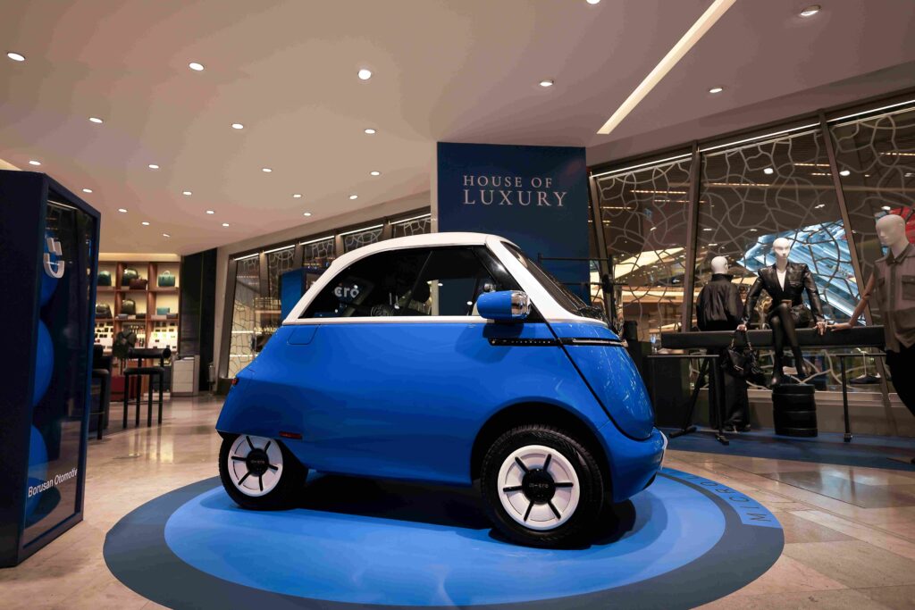 Microlino Beymen Zorlu Center’da Şehirle Buluştu