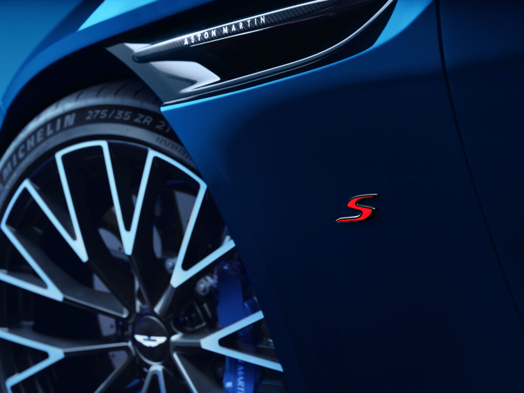 Yeni Aston Martin DB12 S Tanıtıldı: 700 HP Gücünde Süper GT