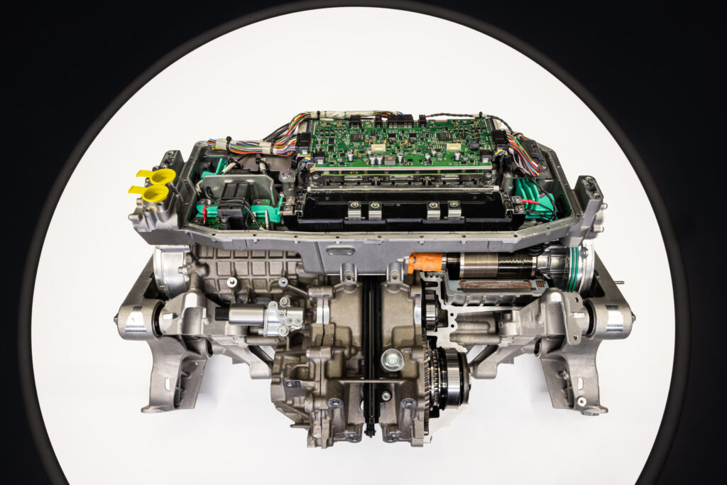 Ferrari Elettrica: Maranello’dan Tamamen Elektrikli Bir Devrim