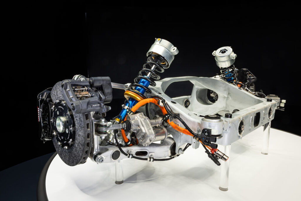 Ferrari Elettrica: Maranello’dan Tamamen Elektrikli Bir Devrim