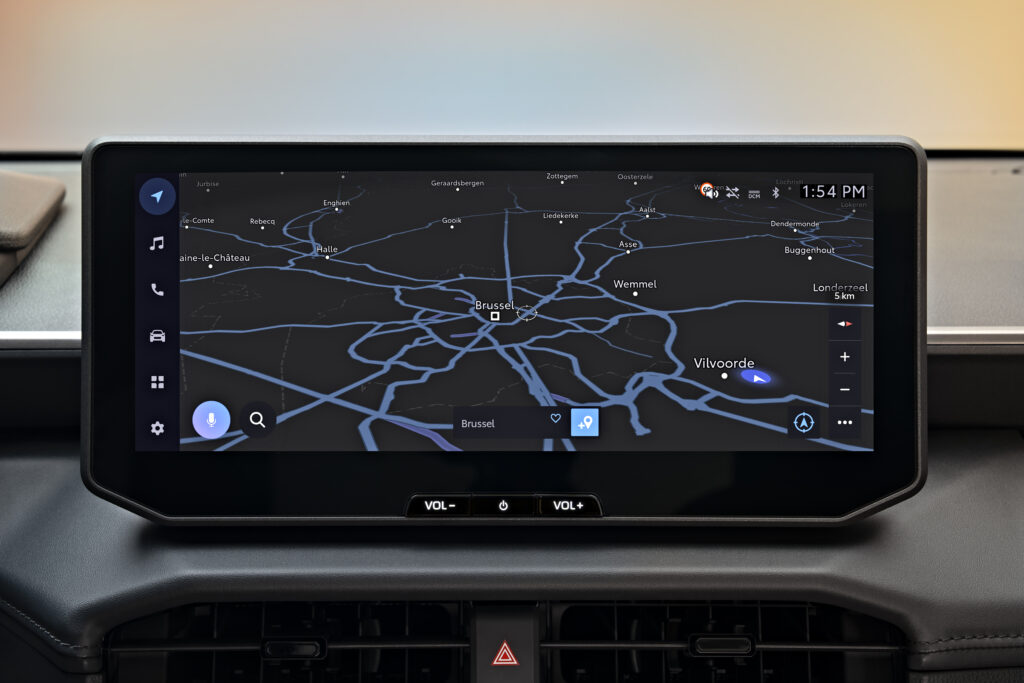 Yeni Toyota Hilux artık elektrikli