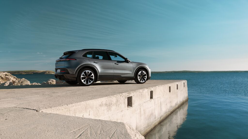 Yeni Porsche Cayenne Elektrikli