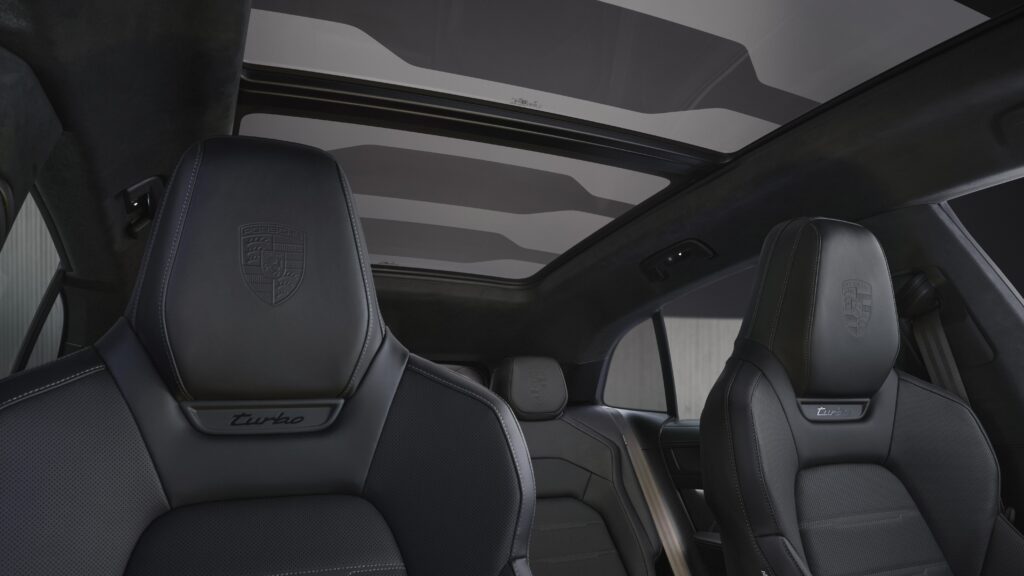 Yeni Porsche Cayenne Elektrikli