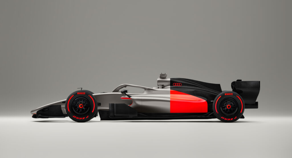 Audi F1 otomobilini tanıttı
