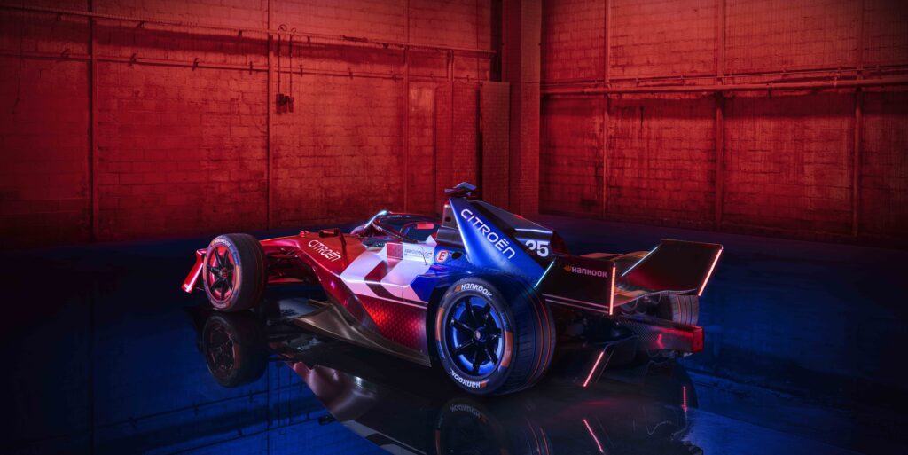 Citroen Formula E’de Yarışacak Yeni Elektrikli Yarış Otomobilini Tanıttı