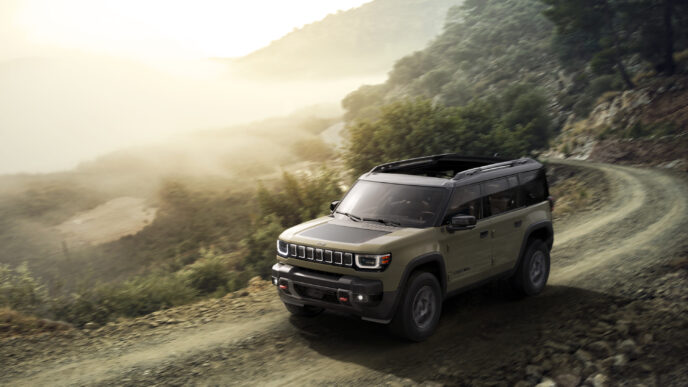 2026 Jeep Recon Tanıtıldı: Tamamen Elektrikli İlk Trail Rated SUV