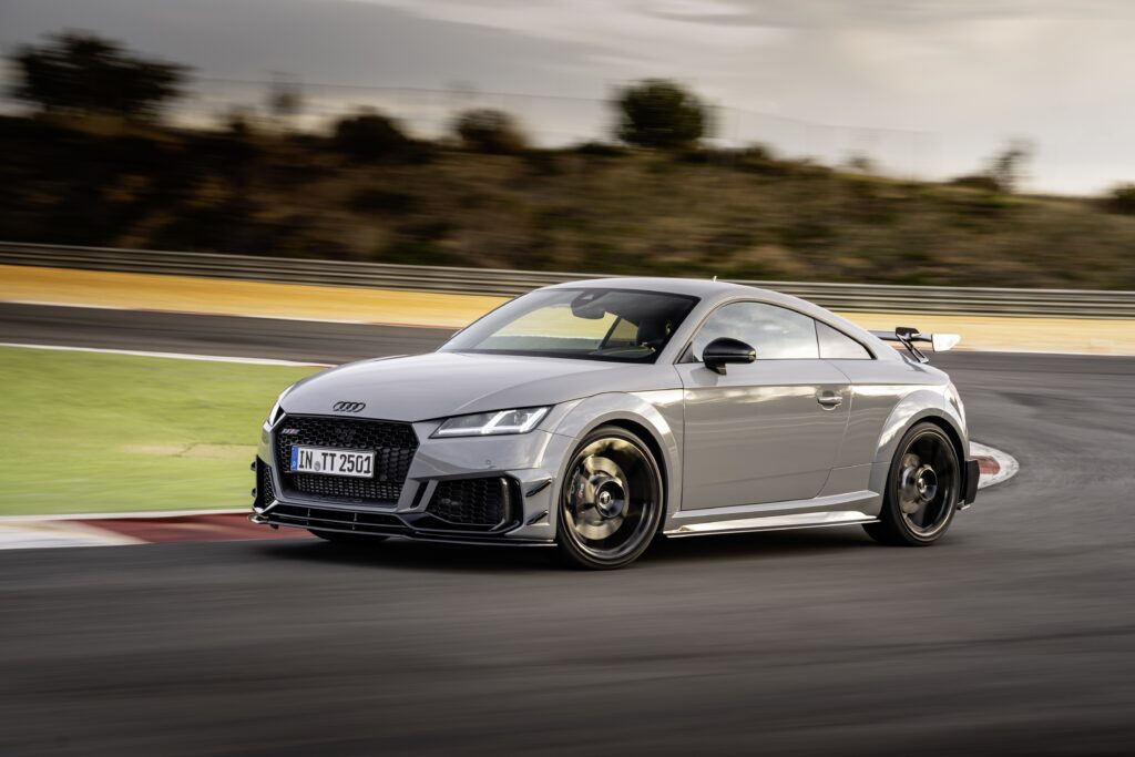 Audi Beş Silindirli Motor 50 Yıllık Bir Efsaneye Dönüştü