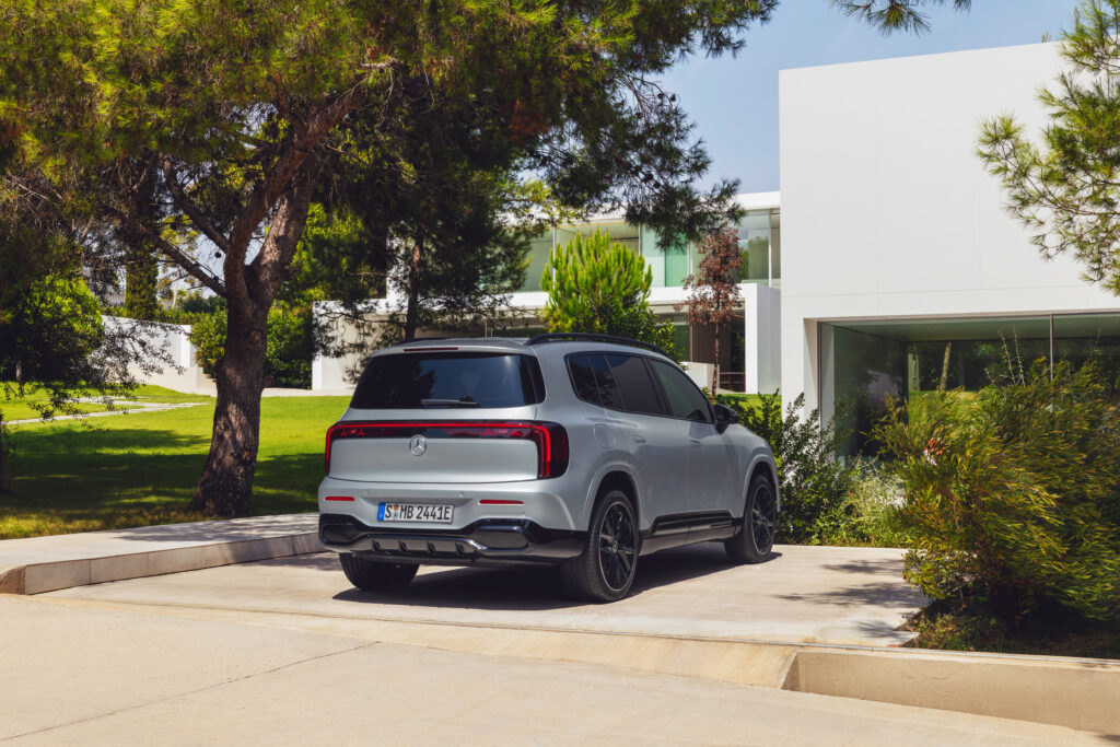 Yeni Elektrikli Mercedes-Benz GLB Tanıtıldı